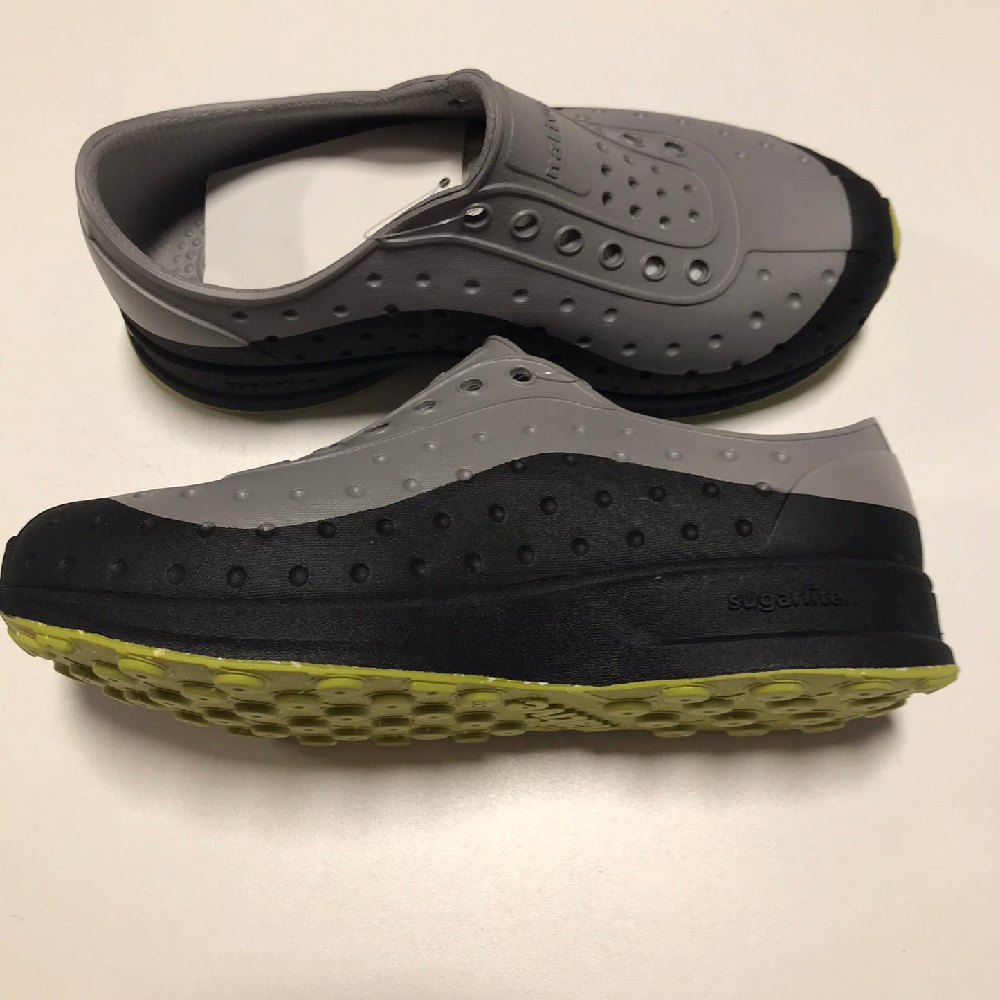 Native Kids' Robbie Roam SAMPLE