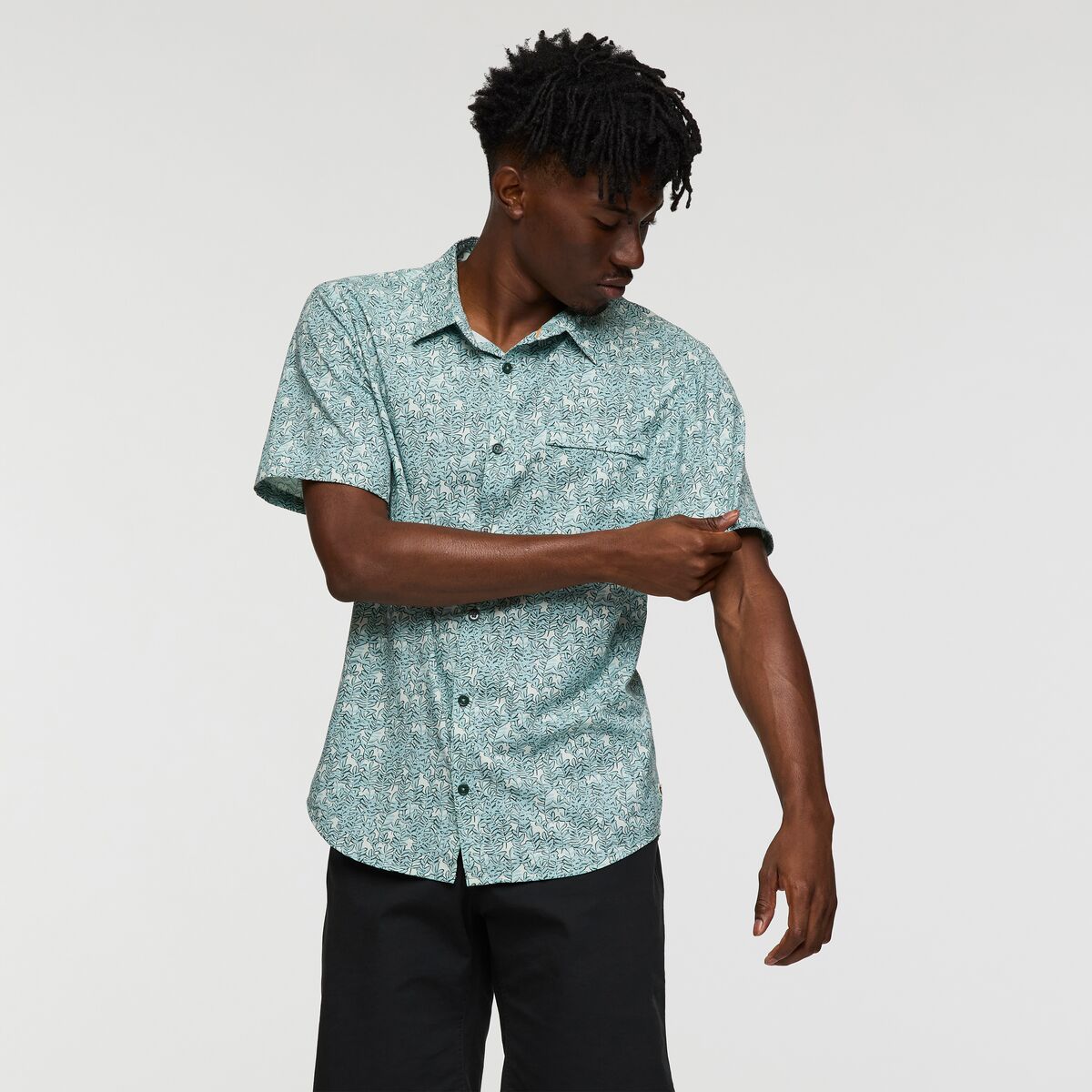 Cotopaxi Men's Cambio Print Button Up SAMPLE