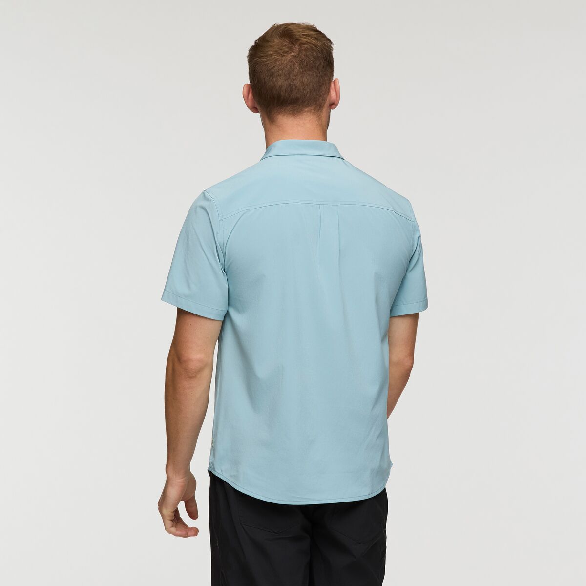 Cotopaxi Men's Cambio Solid Button Up SAMPLE