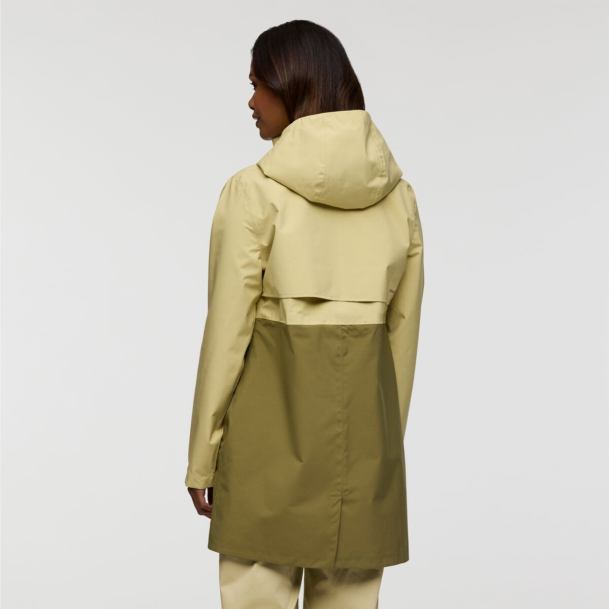 Cotopaxi Women's Cielo Rain Trench Coat SAMPLE