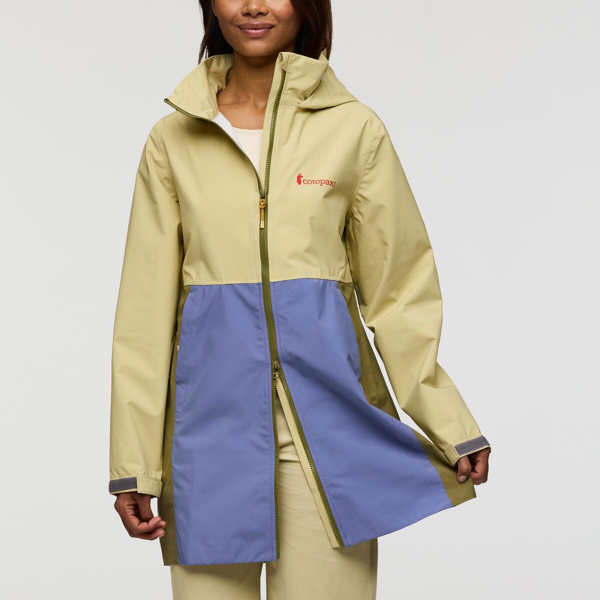 Cotopaxi Women's Cielo Rain Trench Coat SAMPLE