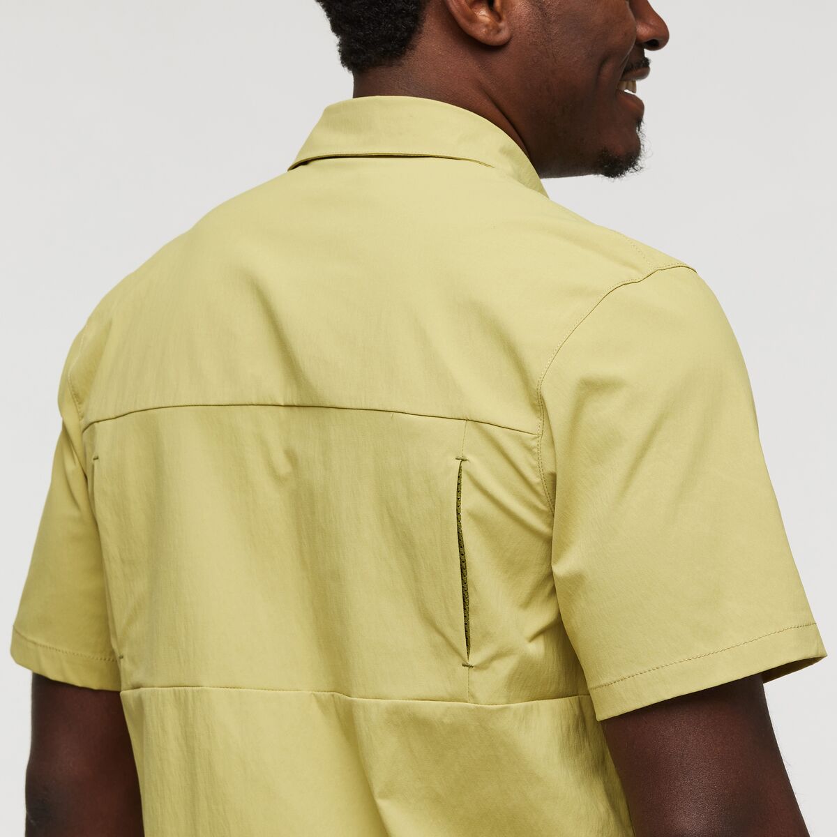Cotopaxi Men's Sumaco Short Sleeve Shirt (S24478M888) SAMPLE