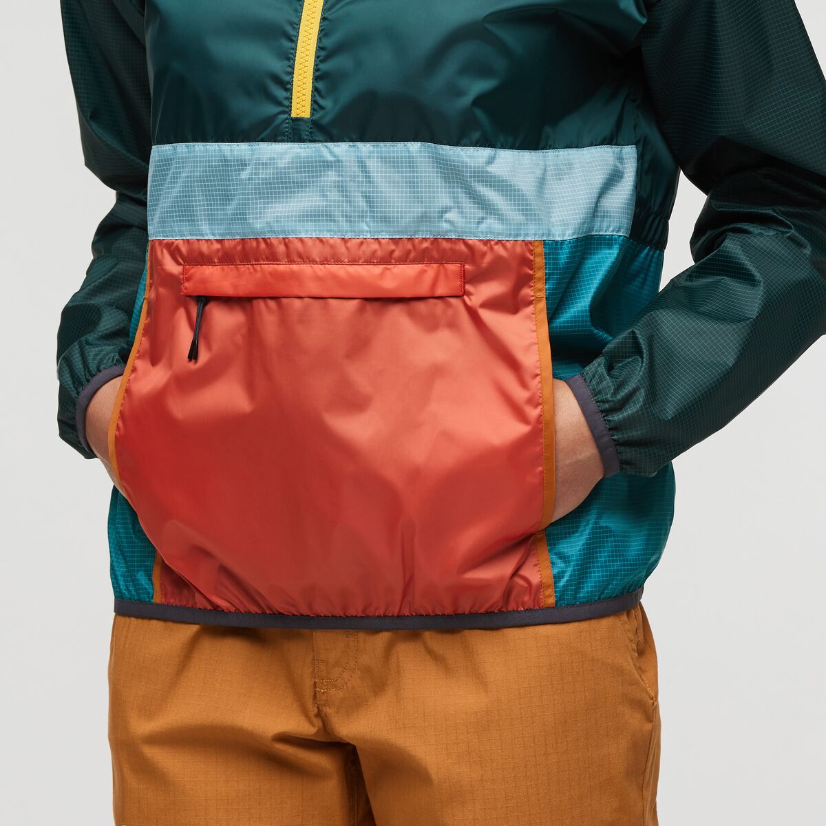 Cotopaxi Women's Teca Half Zip Windbreaker (S22479W229) SAMPLE