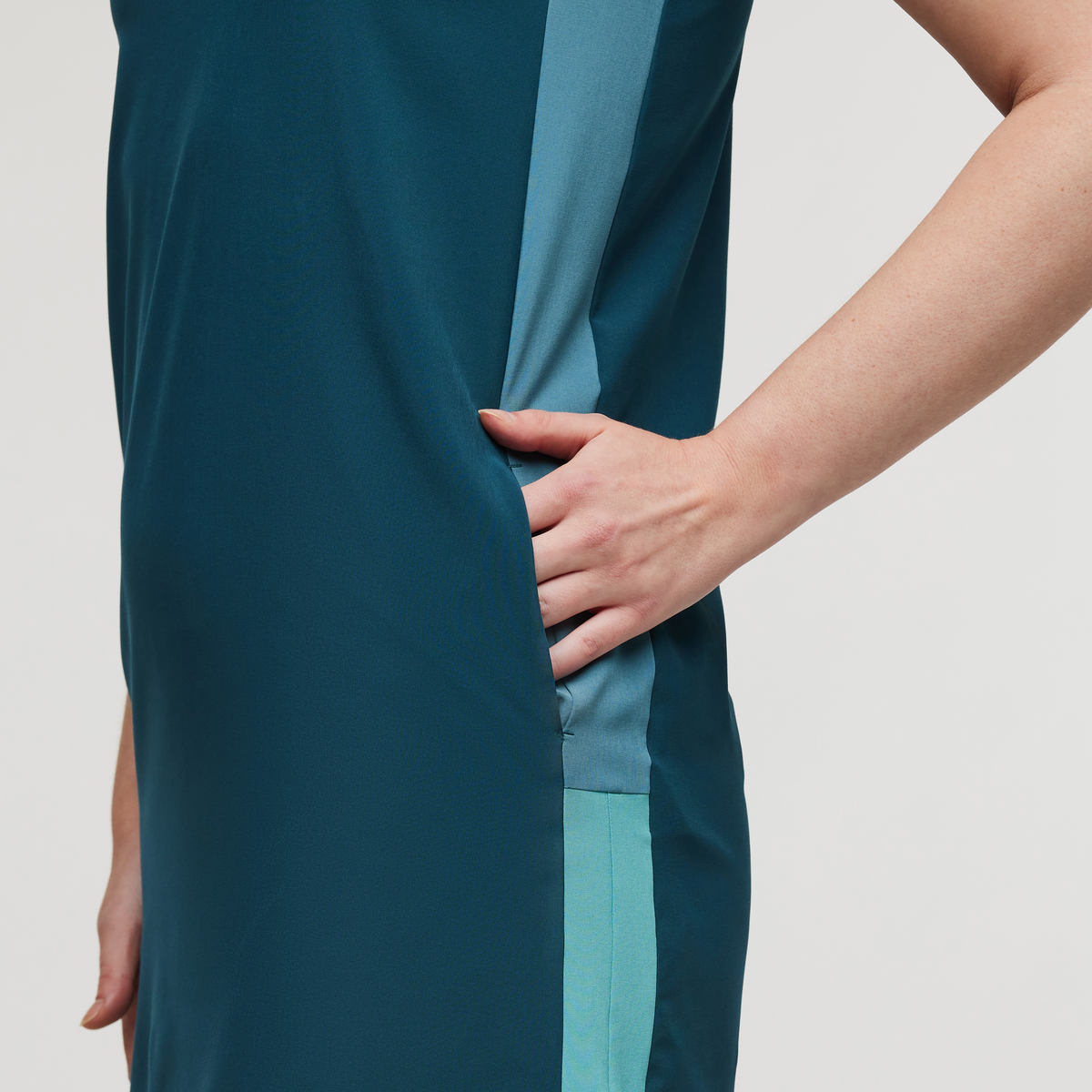 Cotopaxi Women's Cambio Dress (S24470W834)