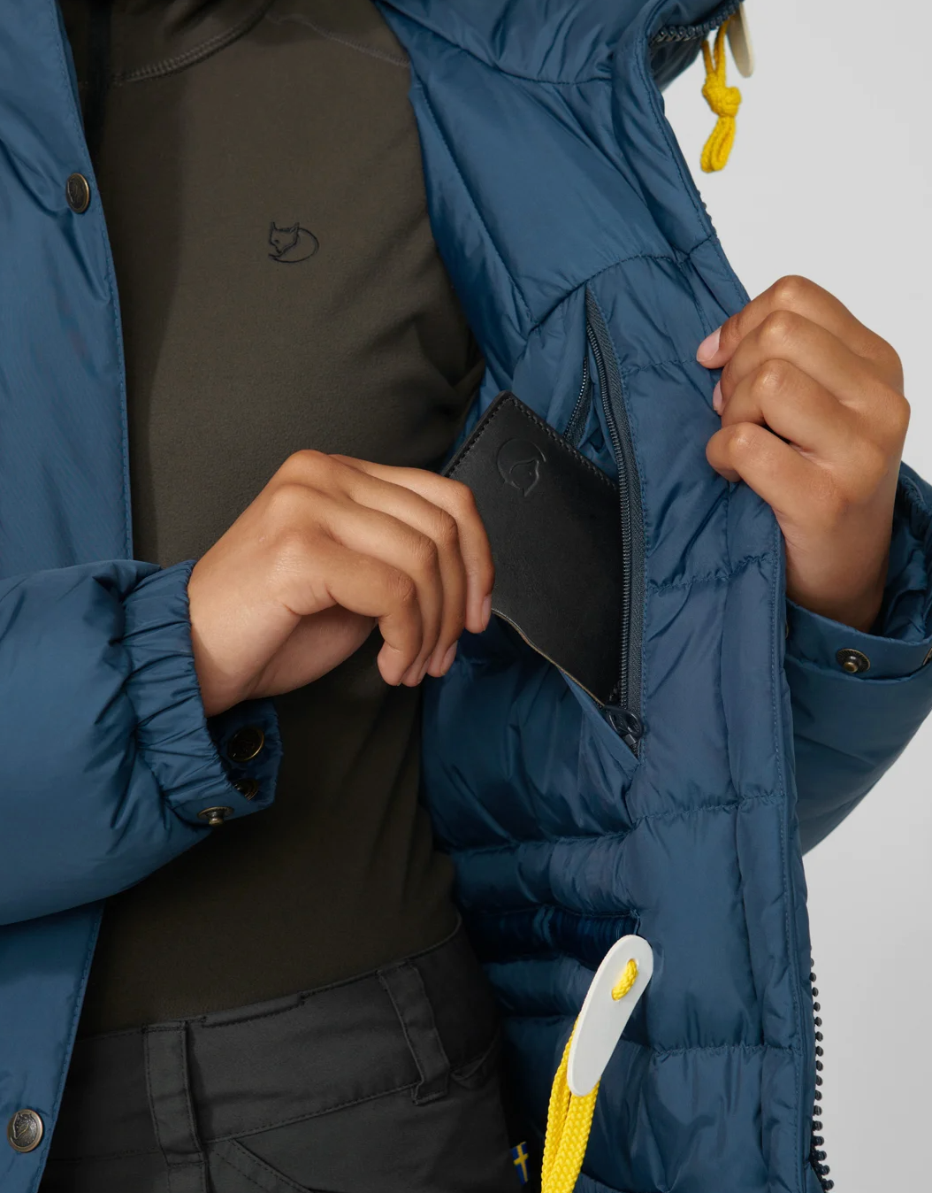 Fjallraven Women's Expedition Down Jacket (F89029) SAMPLE