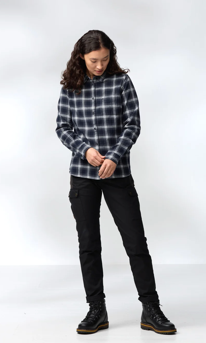 Fjallraven Women's Övik Flannel Shirt (F89833) SAMPLE