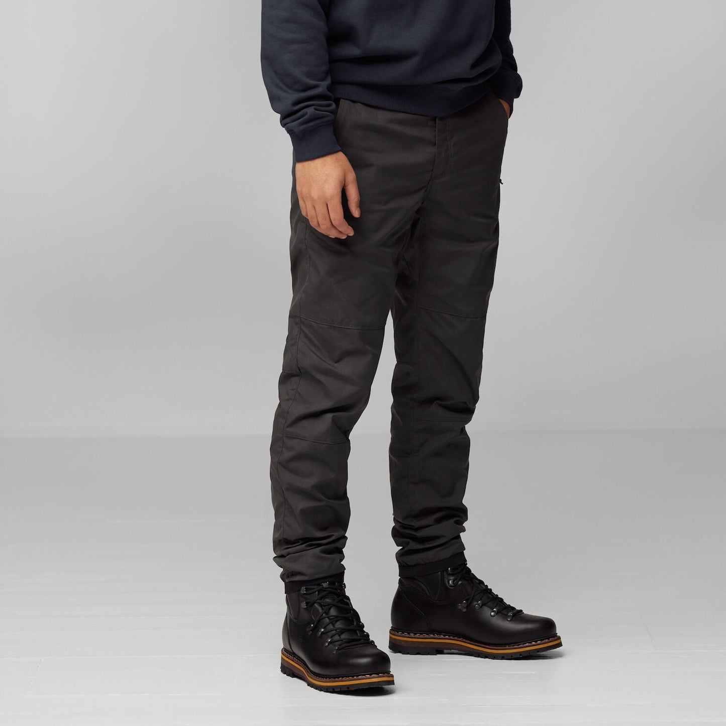 Fjallraven Men's Vardag Trousers (F86666) SAMPLE