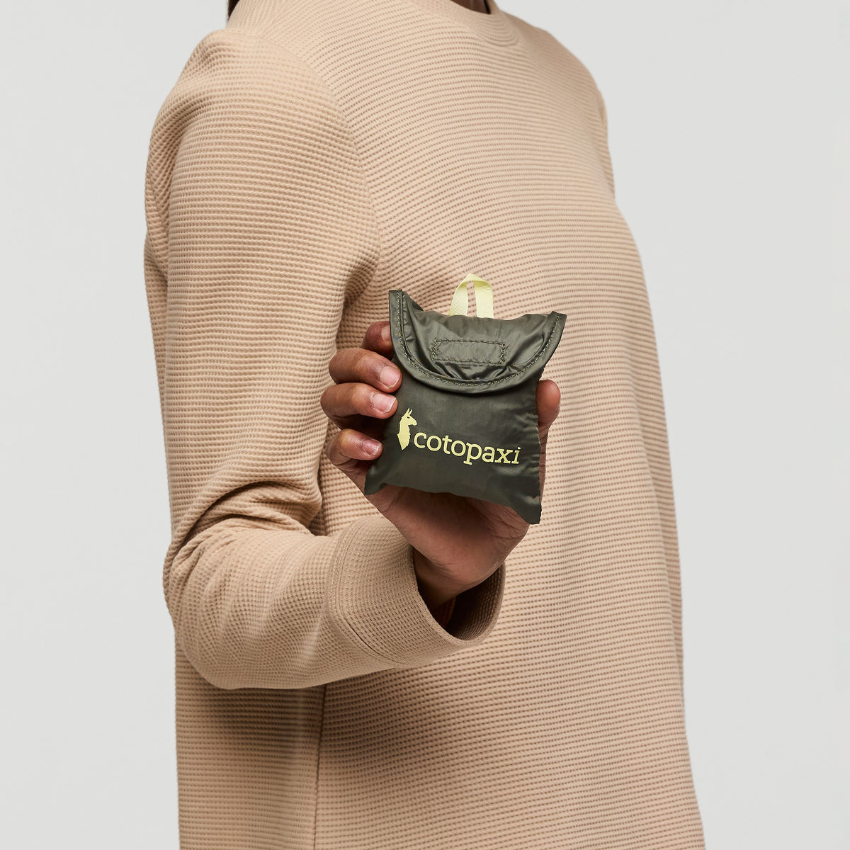 Cotopaxi Seco Rain Cover SAMPLE