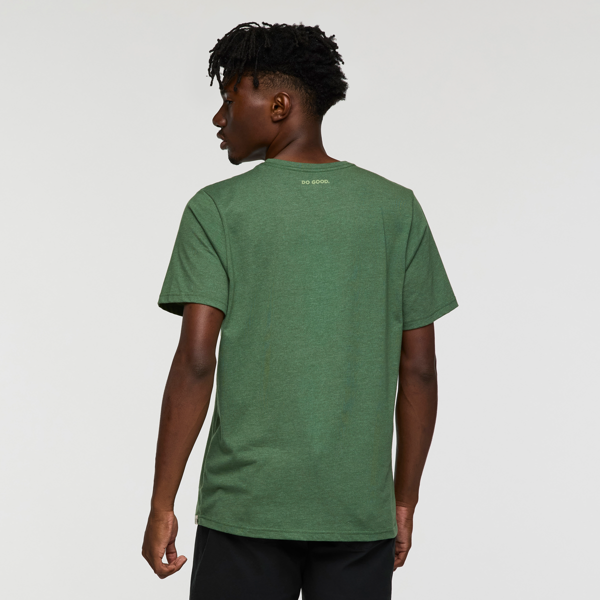 Cotopaxi Men's Llama T-Shirt SAMPLE