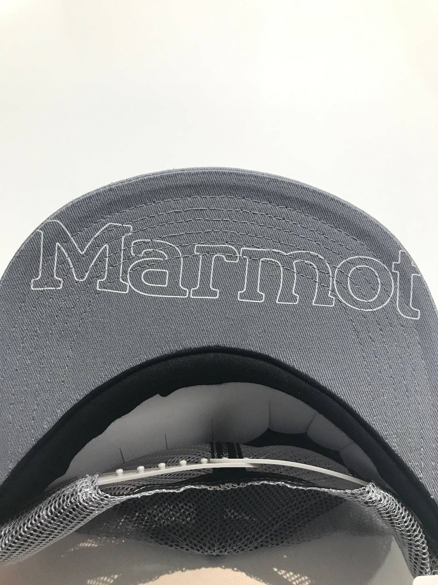 Marmot Roots Trucker (14980) SAMPLE