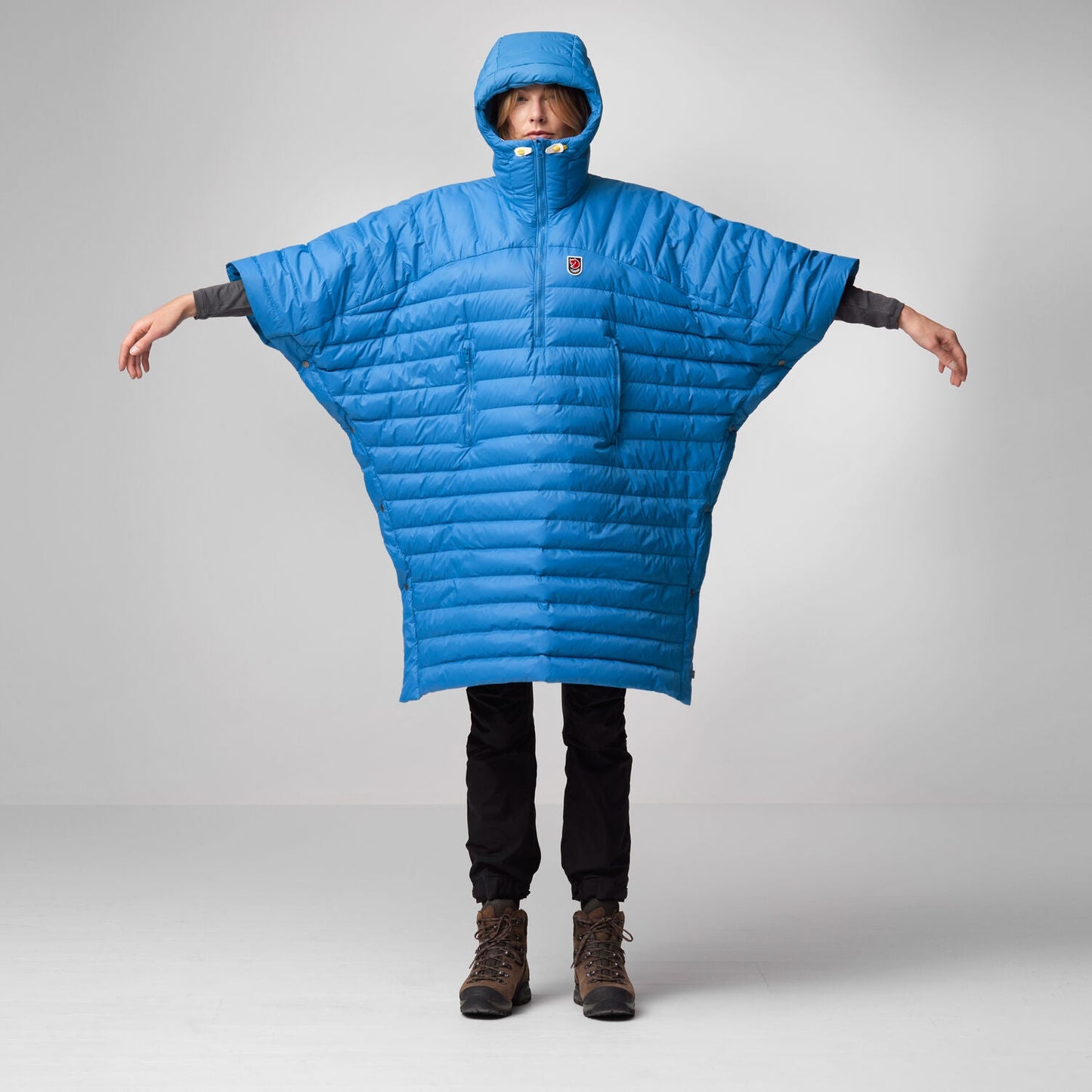 Fjallraven Women's Expedition Down Poncho (F86477) SAMPLE