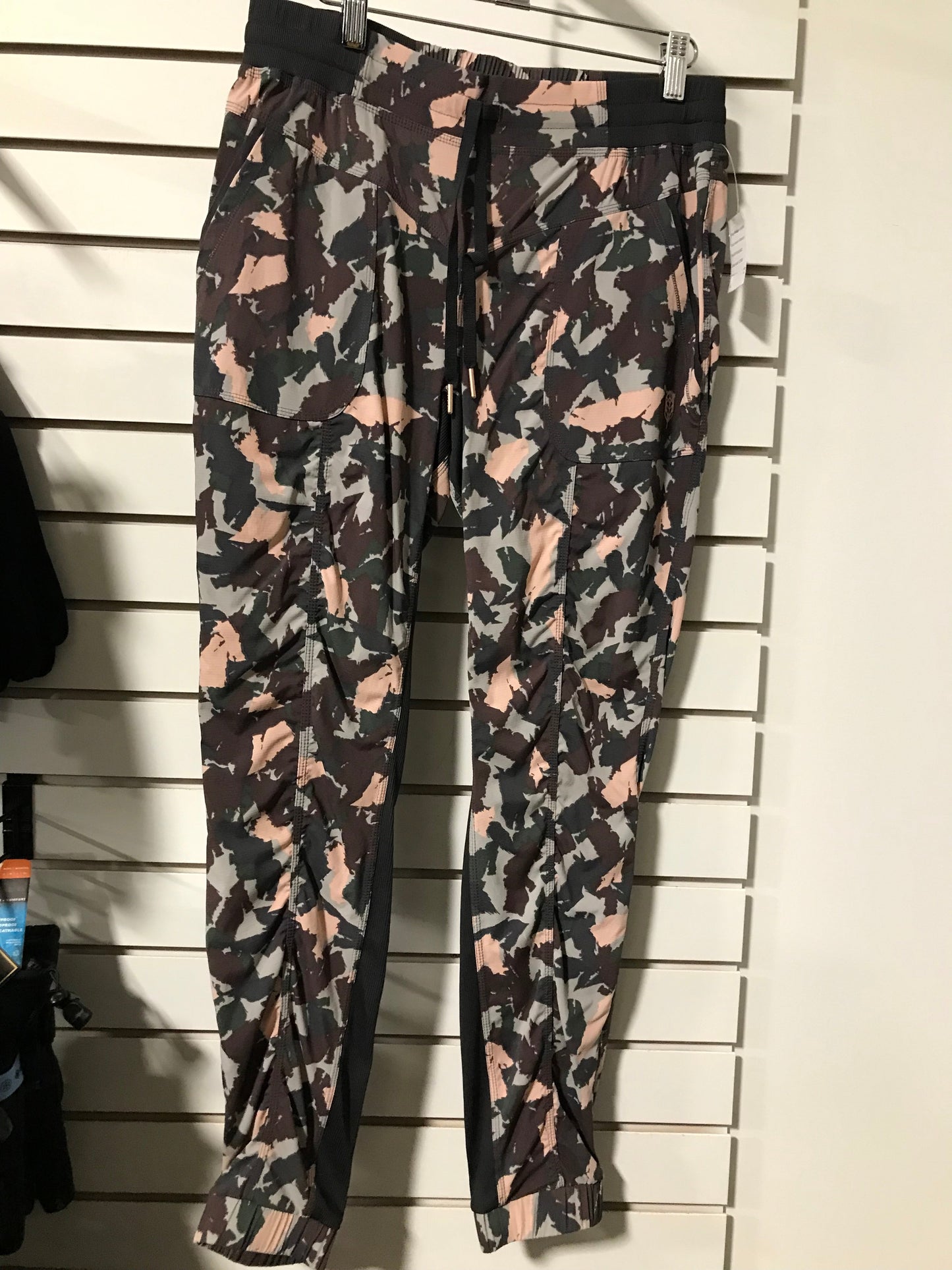 Indygena Women's Maeto II Pants (W911B02) SAMPLE