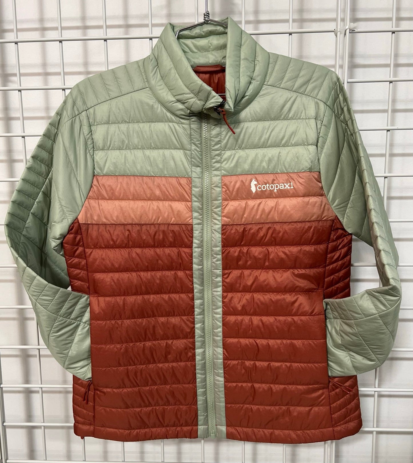 Cotopaxi Women's Capa Insulated Jacket SAMPLE
