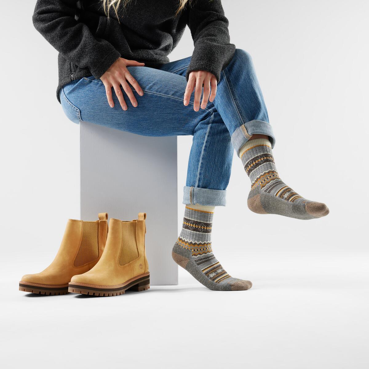 Smartwool Everyday Cozy Snowed in Sweater Crew Socks (SW002186)