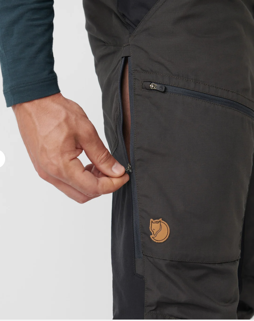 Fjallraven Men's Abisko Lite Trekking Trousers (F82890) SAMPLE