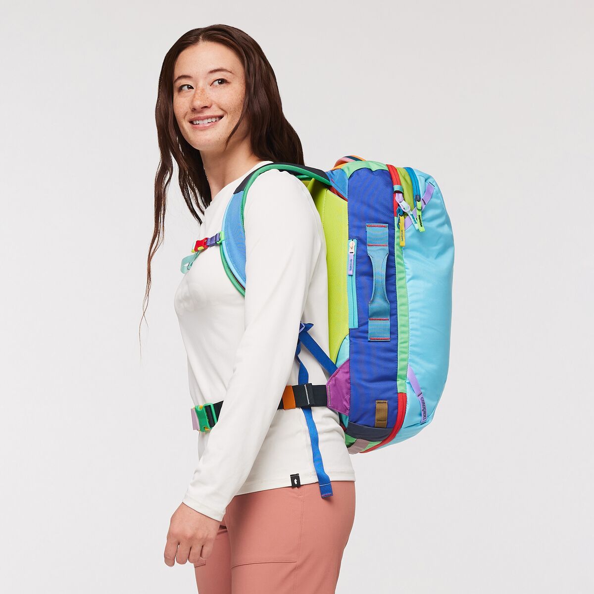Cotopaxi Allpa 26 Daypack Del Dia SAMPLE
