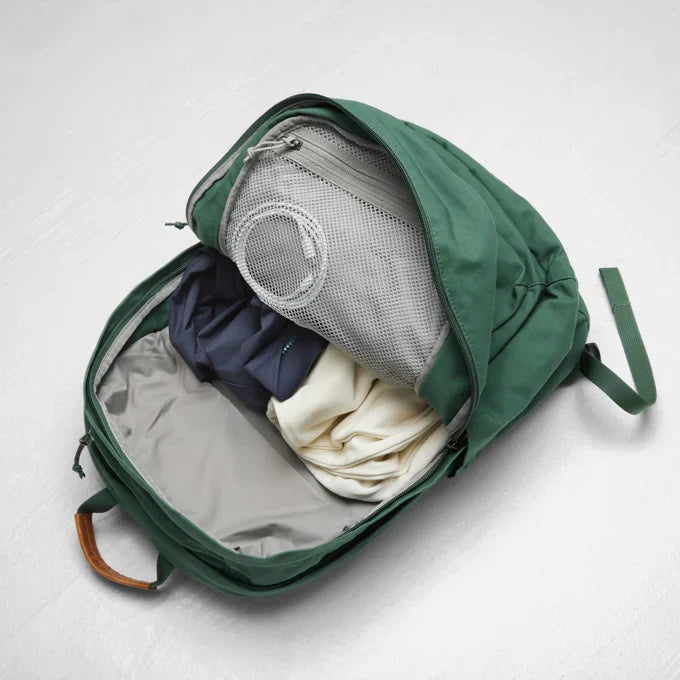 Fjallraven Raven 28 (F23345) SAMPLE