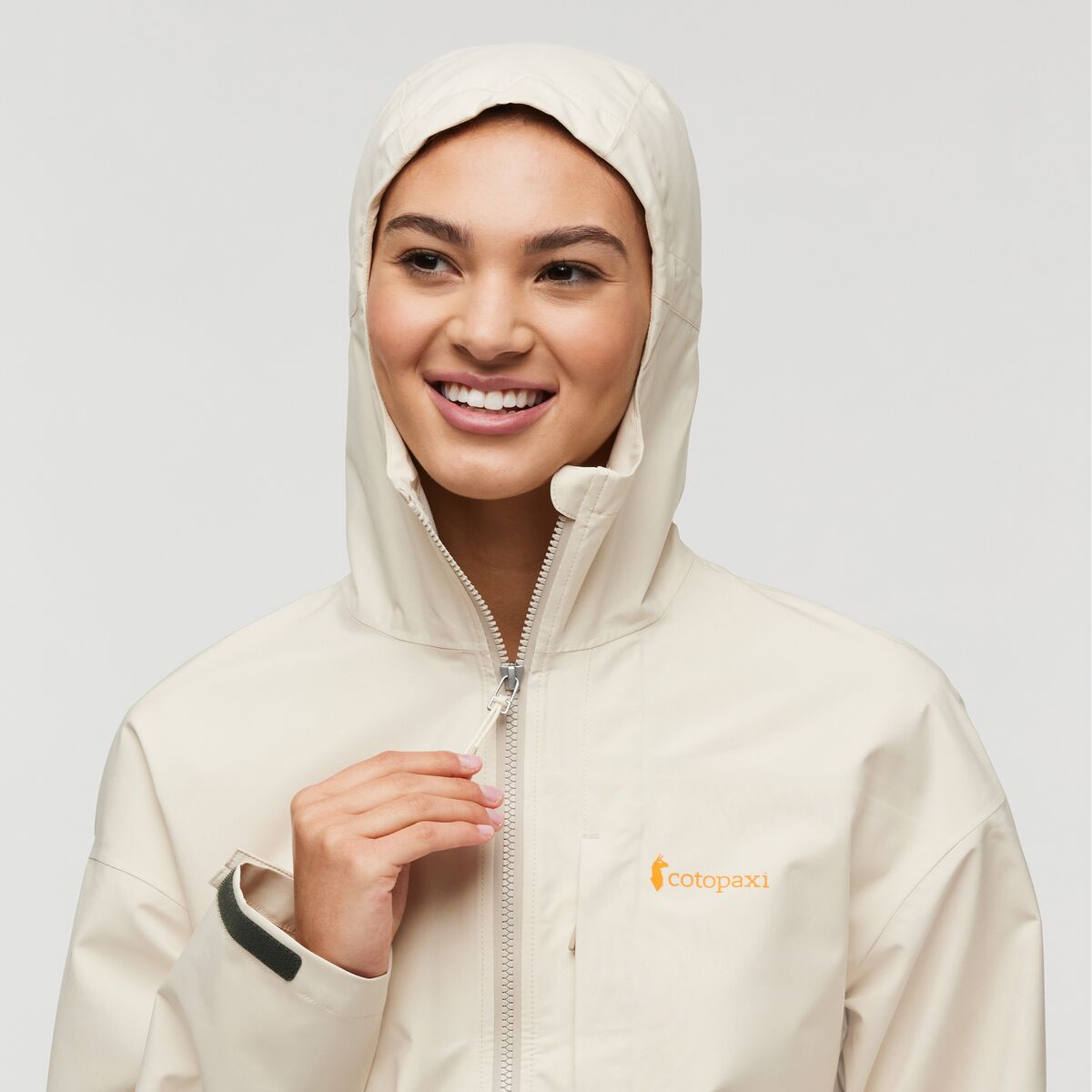 Cotopaxi Women's Cielo Rain Jacket SAMPLE