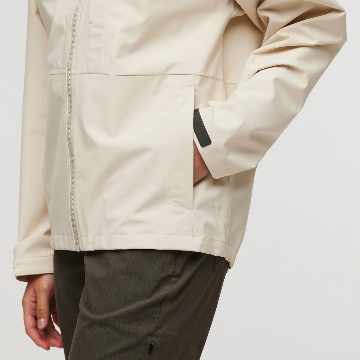 Cotopaxi Women's Cielo Rain Jacket SAMPLE