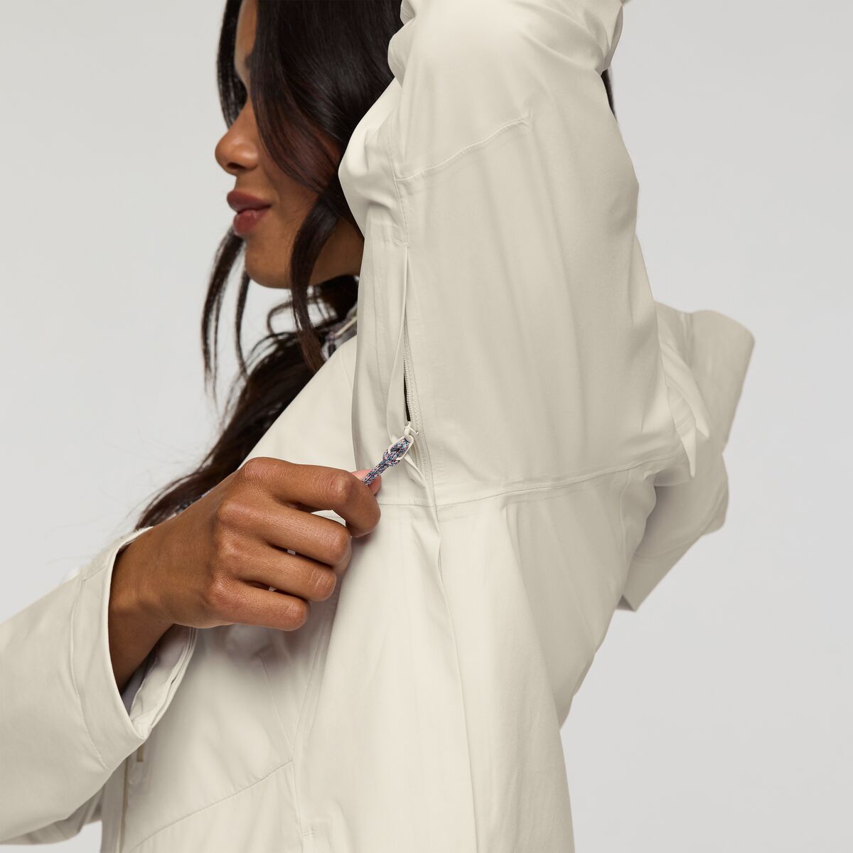 Cotopaxi Women's Impermeo 3 Layer Hooded Shell Jacket SAMPLE