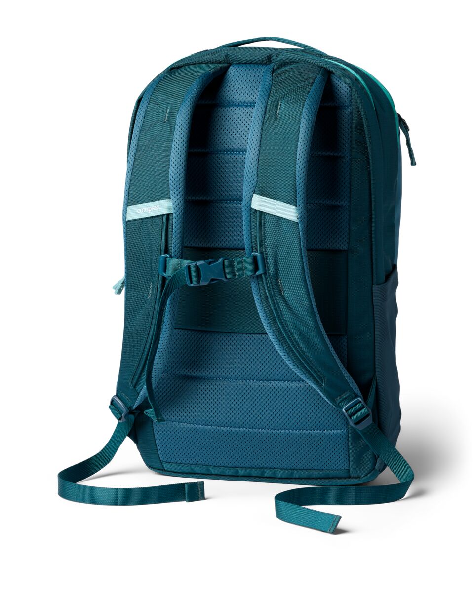 Cotopaxi Allpa 26 Daypack SAMPLE