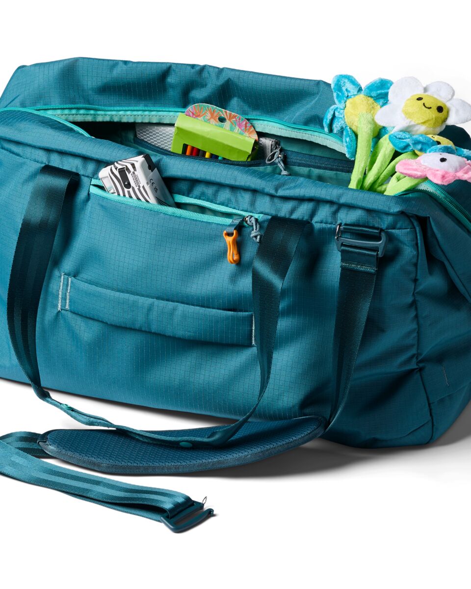 Cotopaxi Viaje 45L Travel Duffel SAMPLE