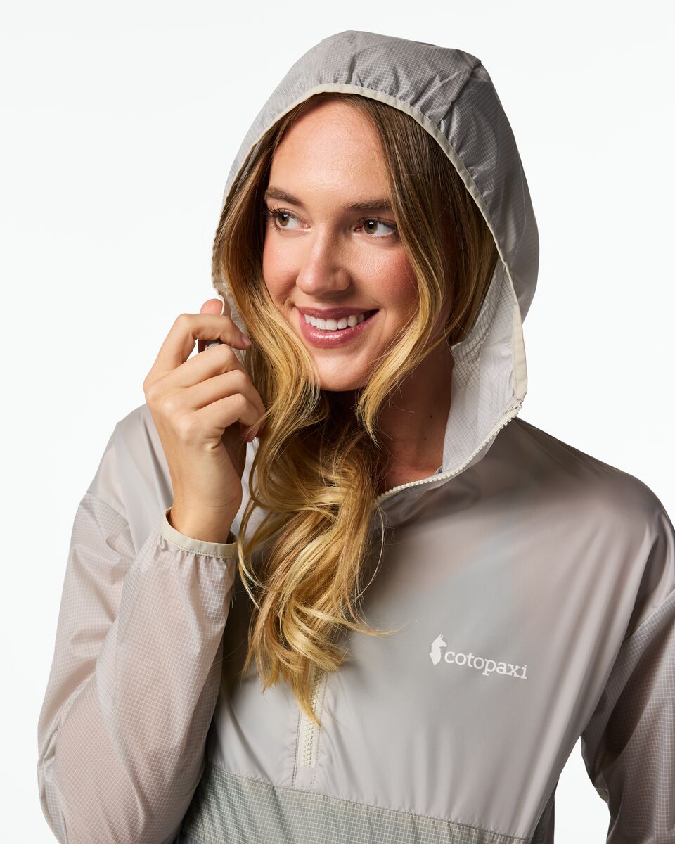 Cotopaxi Women's Tech Half Zip Windbreaker SAMPLE